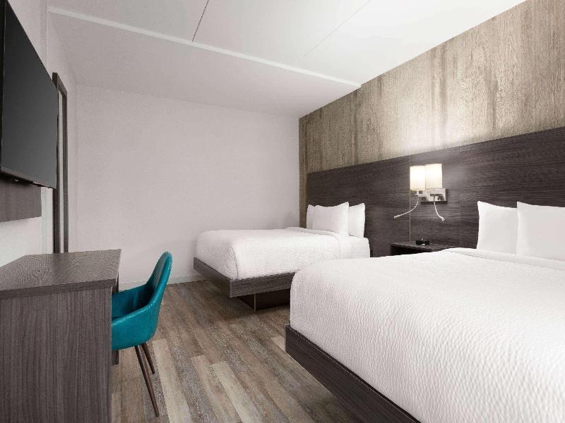 Days Inn By Wyndham Saint John New Brunswick image