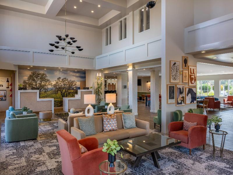 La Quinta Inn & Suites Paso Robles image
