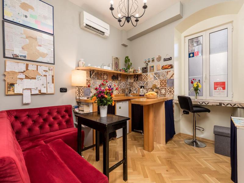 Captain's Apartment image