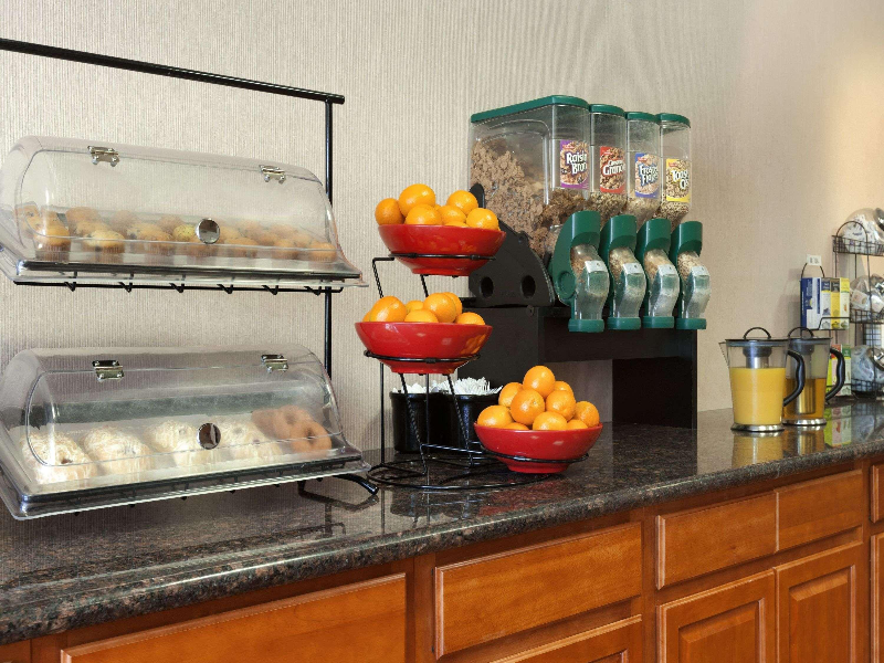 Ramada by Wyndham Sunnyvale/Silicon Valley image