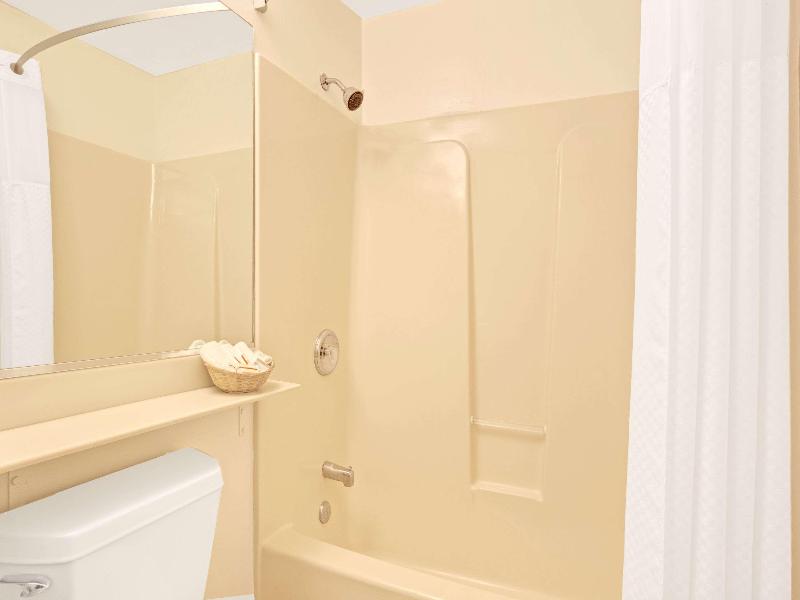 Travelodge by Wyndham Mill Valley/Sausalito image