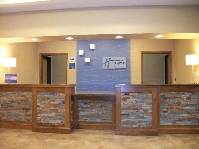 Holiday Inn Express Cortland image