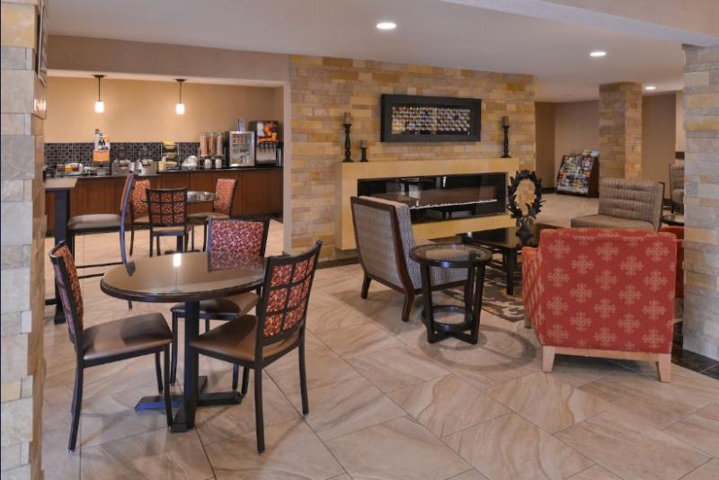 Best Western Woodland Inn image