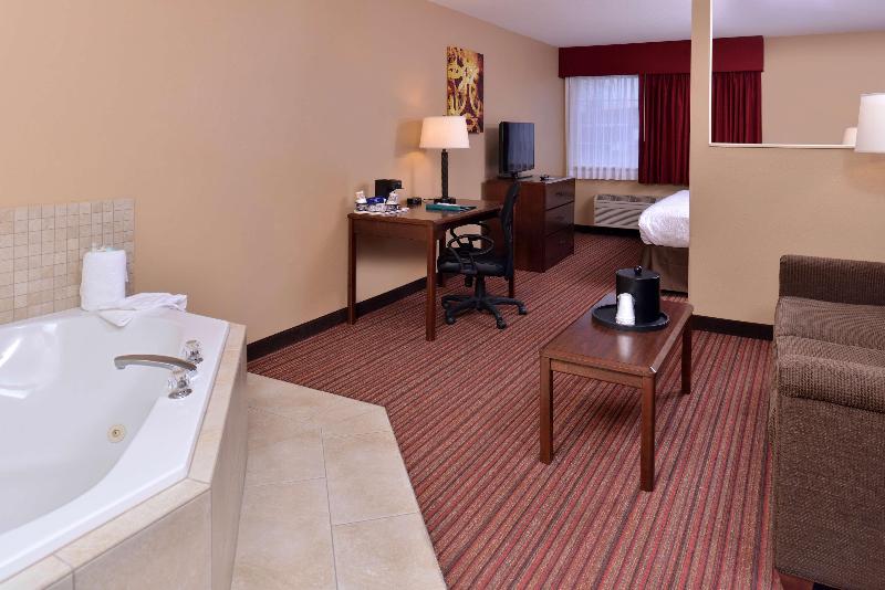 Best Western Woodland Inn image