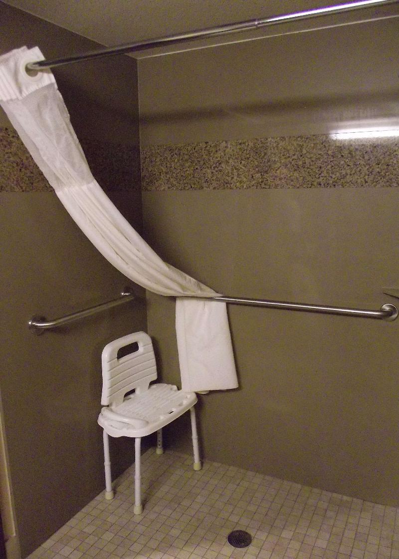 Best Western Woodland Inn image