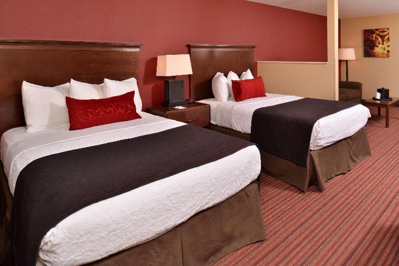 Best Western Woodland Inn image