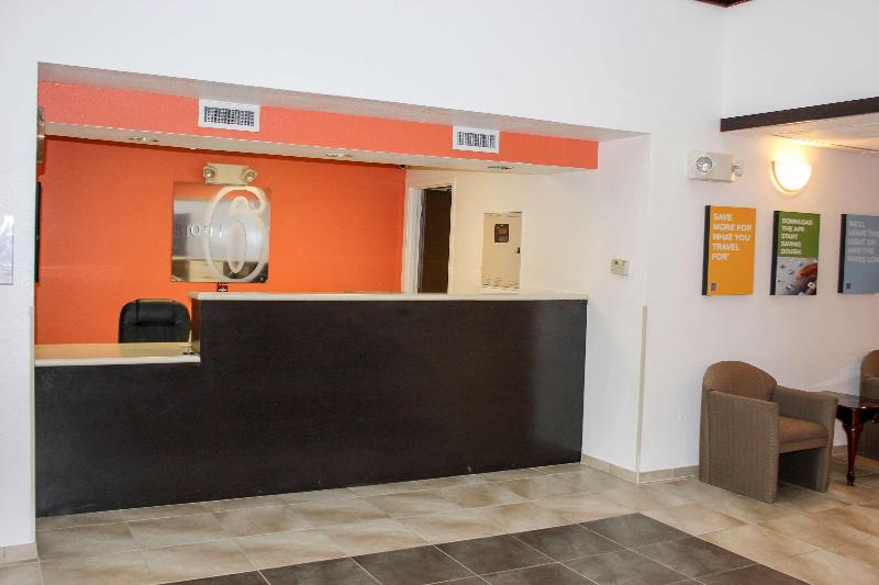 Motel 6 Rosenberg, TX 4617 image 9