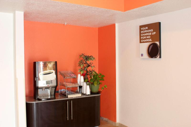 Motel 6 Rosenberg, TX 4617 image 10