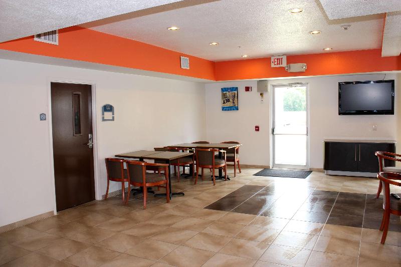 Motel 6 Rosenberg, TX 4617 image