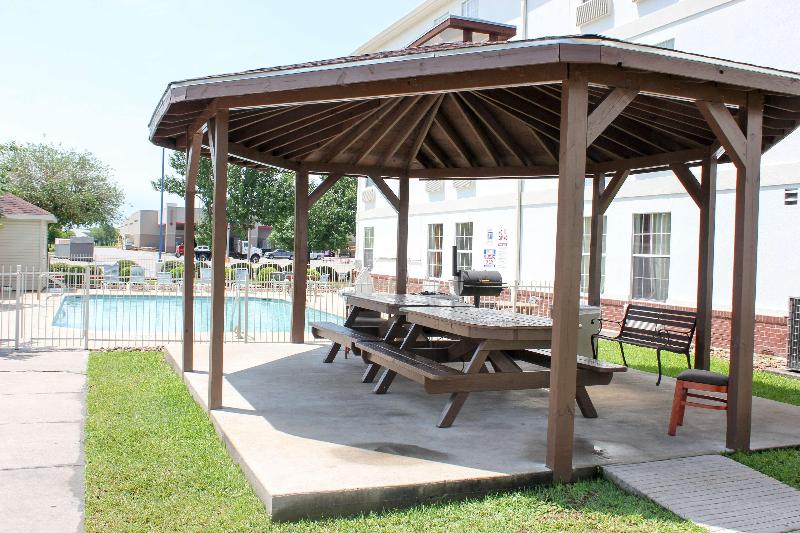 Motel 6 Rosenberg, TX 4617 image
