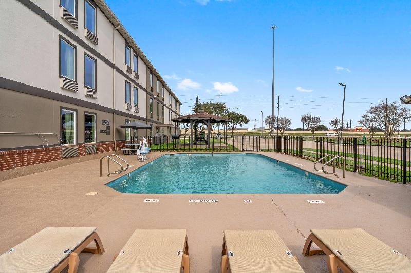 Motel 6 Rosenberg, TX 4617 image