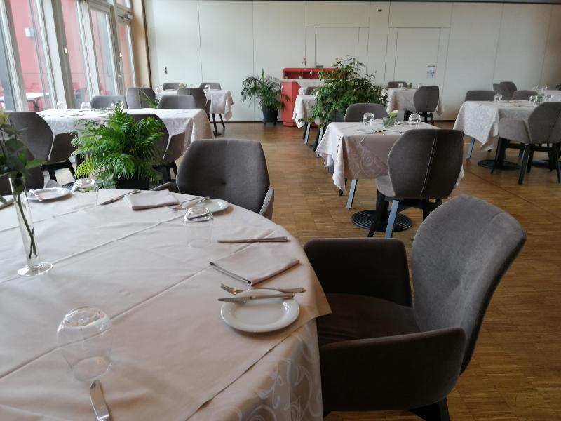 Tagungs- & Sporthotel Aramis image