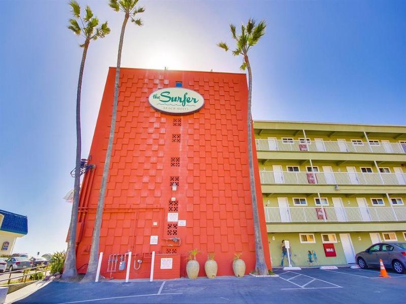 Surfer Beach Hotel image