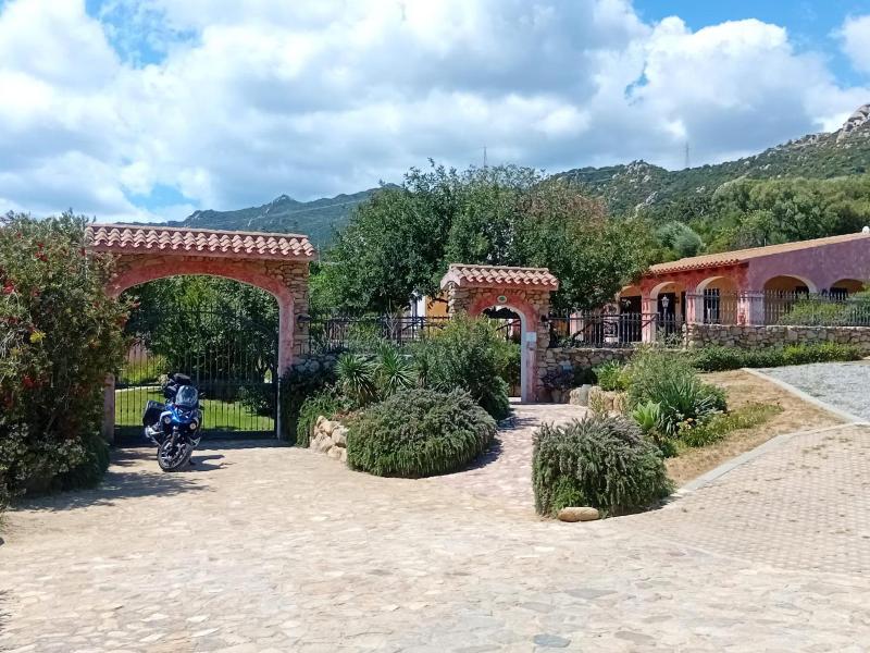 La Corte Rosada image