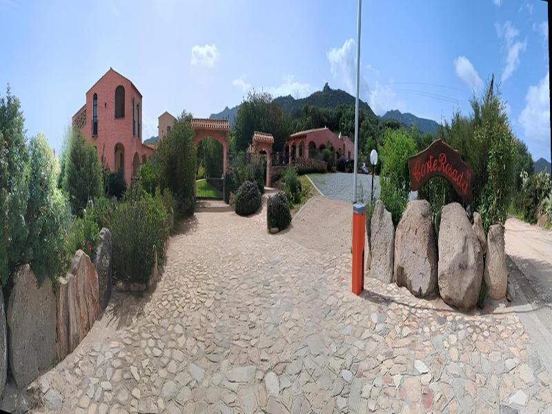 La Corte Rosada image