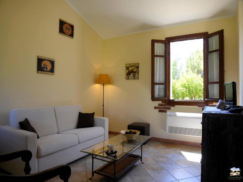 La Corte Rosada image