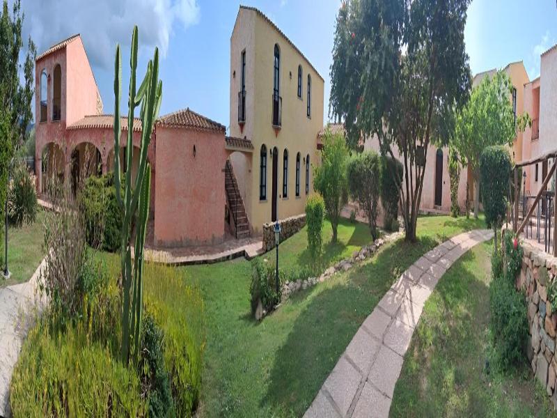 La Corte Rosada image