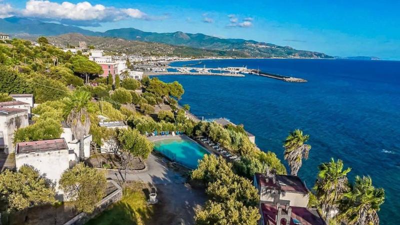 Hydra Club Hotel Village image
