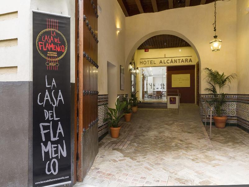 Alcántara image