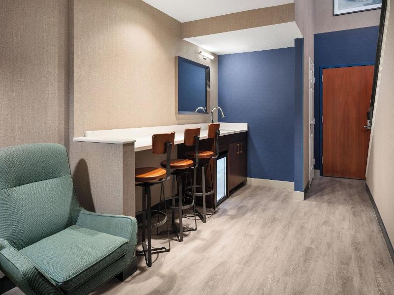 Four Points by Sheraton San Francisco Airport image