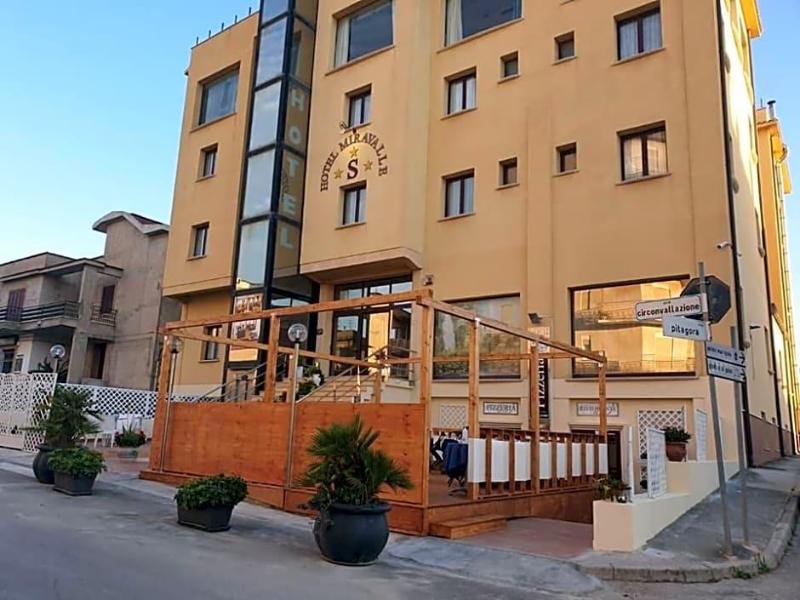 Hotel Miravalle image