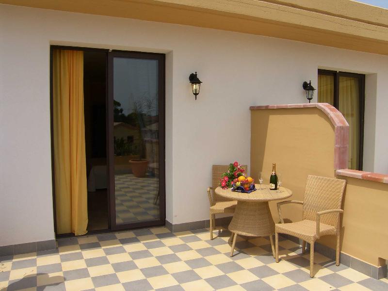 Hotel Dolcestate  image