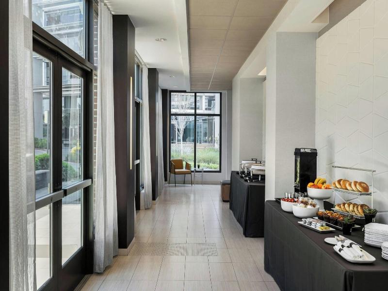 Courtyard San Jose Campbell image