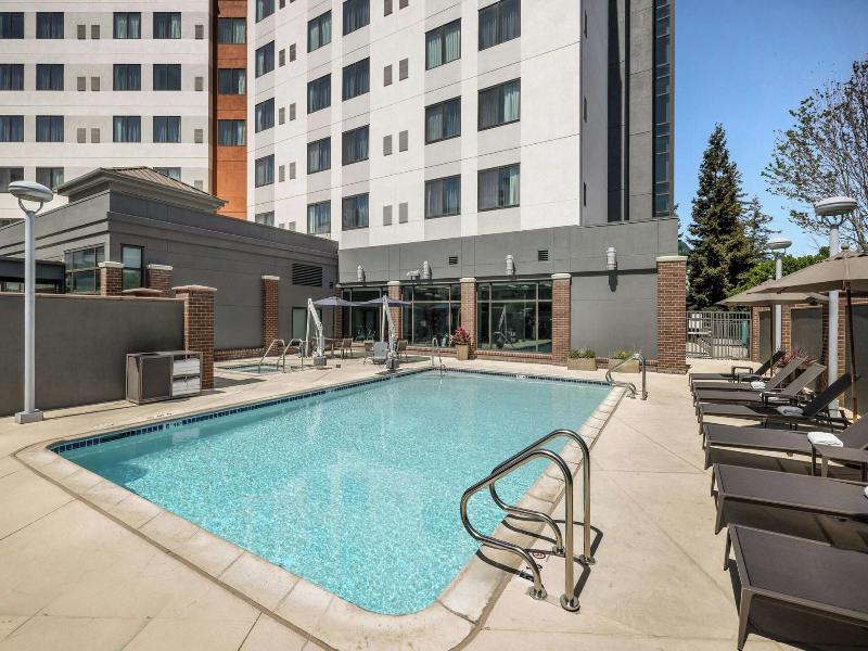 Courtyard San Jose Campbell image