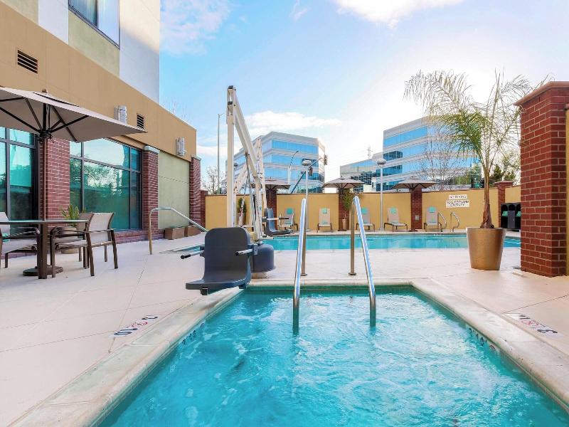 Courtyard San Jose Campbell image
