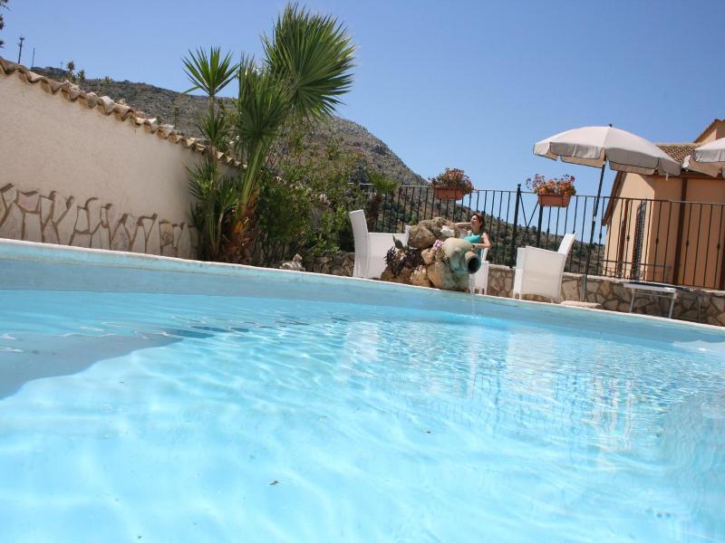Il Cortile image