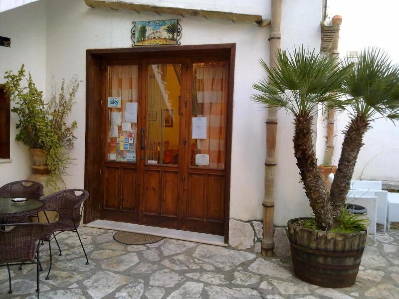 Il Cortile image