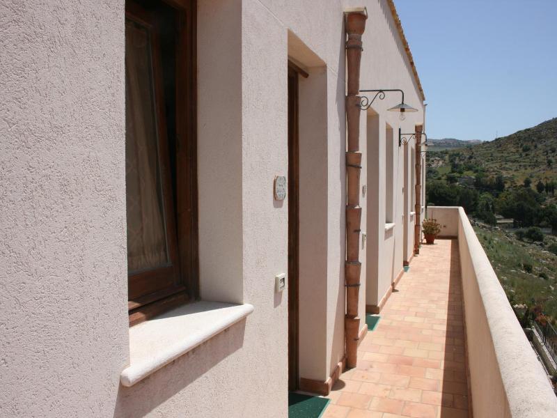 Il Cortile image