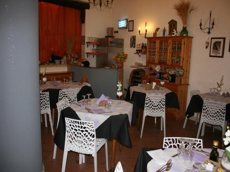 Il Cortile image