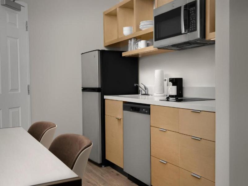 TownePlace Suites Sacramento Cal Expo image
