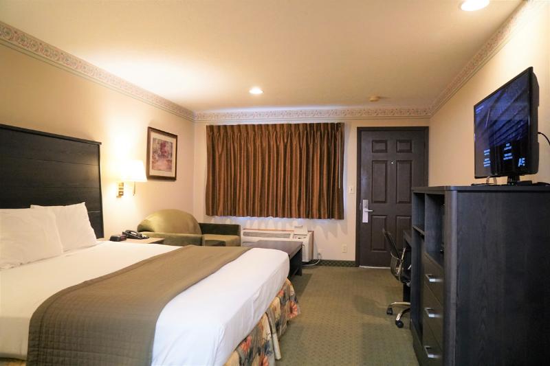 College Inn image