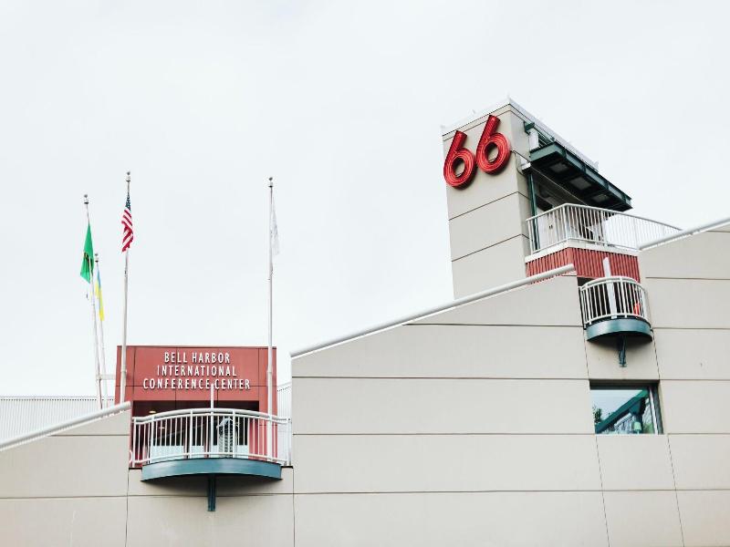 Seattle Marriott Waterfront image