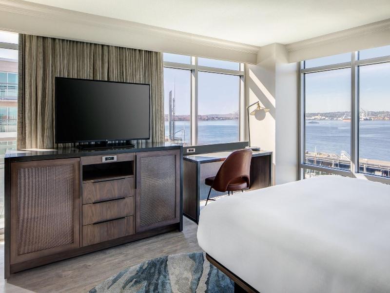 Seattle Marriott Waterfront image