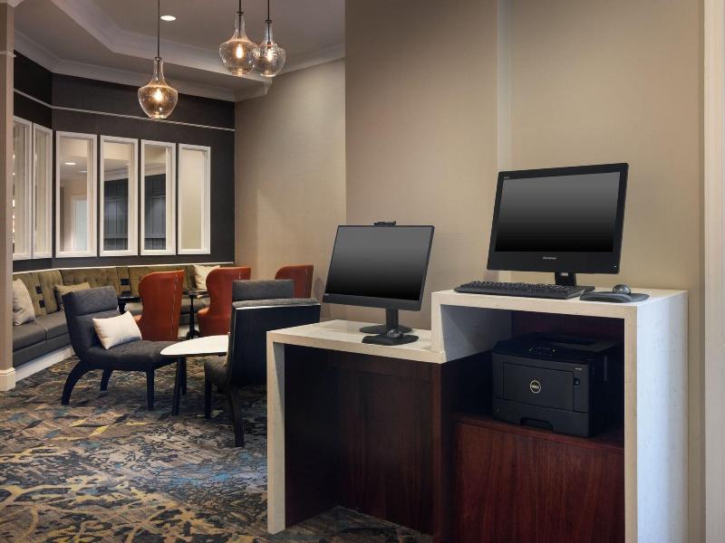 Residence Inn by Marriott Savannah Downtown/Histor image