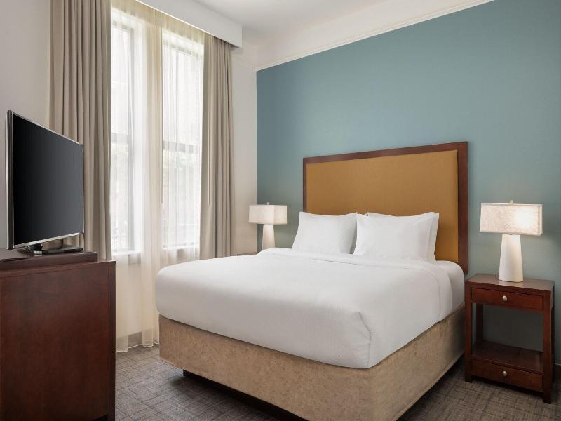Residence Inn by Marriott Savannah Downtown/Histor image