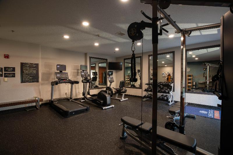 Candlewood Suites St Joseph image