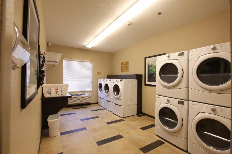 Candlewood Suites St Joseph image