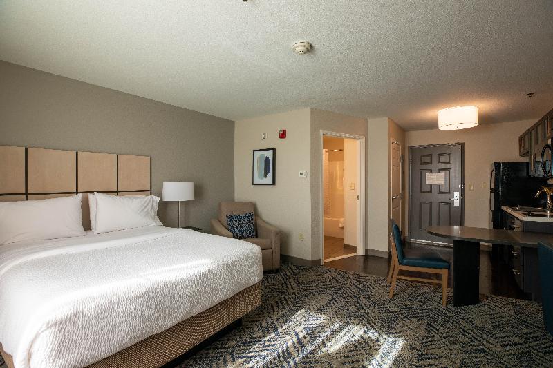 Candlewood Suites St Joseph image