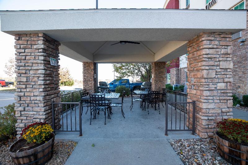 Candlewood Suites St Joseph image