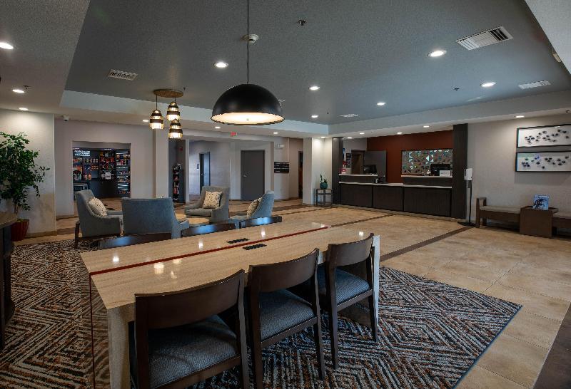 Candlewood Suites St Joseph image