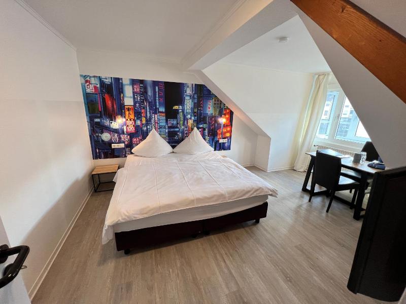 Hotel Bitzer image