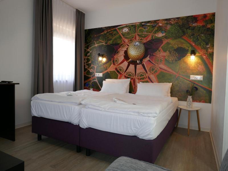 Hotel Bitzer image