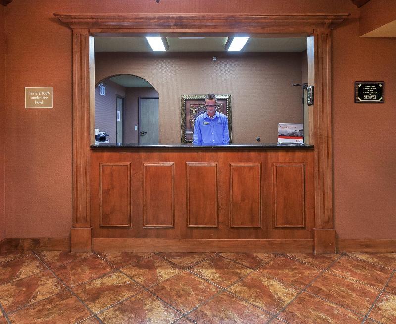 Candlewood Suites St. Robert image