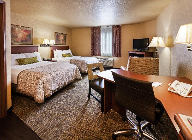 Candlewood Suites St. Robert image