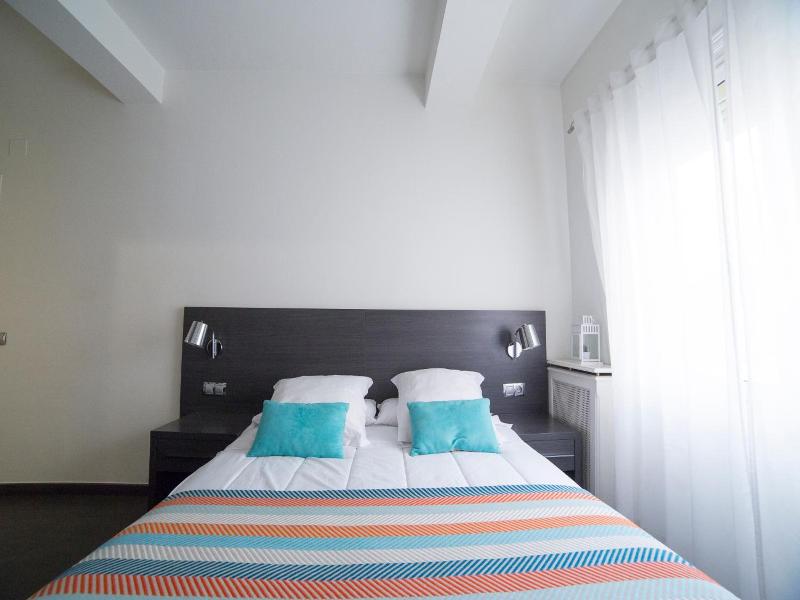 Hostal Cabo Mayor image
