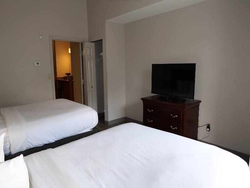 Country Inn & Suites Tallahassee NW (I- image